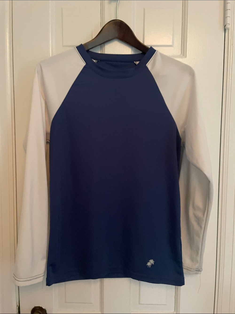 Men's Long Sleeve Rash Guard Swim Shirt - Navy and White